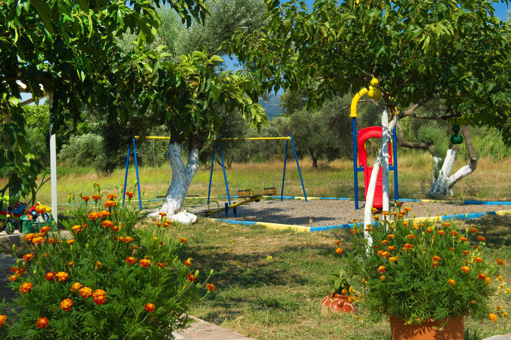 Riverside Αpartments Vasiliki  Exterior photo